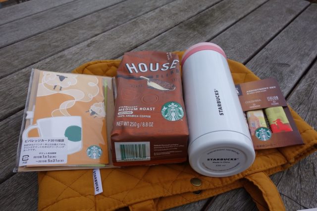 スタバ歴代福袋の中身を2009年から2023年まとめ