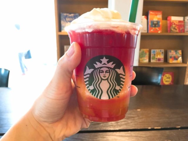 スタバのカスタマイズ【バレンシアシロップ】相性の良いドリンクは?