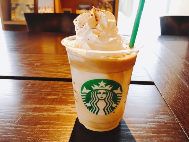 【コーヒーフラペチーノ】おすすめカスタム3選とカロリー・糖質を紹介！