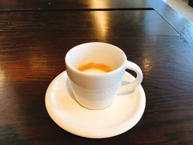 【スタバ】エスプレッソソロ・ドッピオ・マキアート・コンパナを紹介！