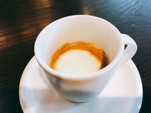 【スタバ】エスプレッソソロ・ドッピオ・マキアート・コンパナを紹介！