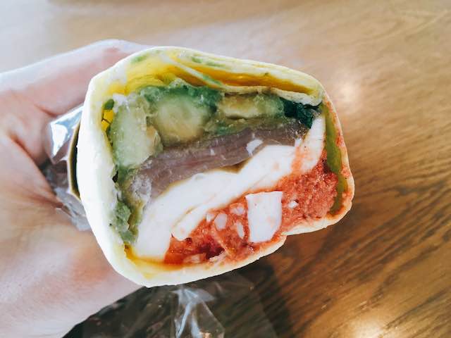 【スタバフード】サラダラップ生ハム＆モッツァレラは低カロリーながらも食べ応えがある一品