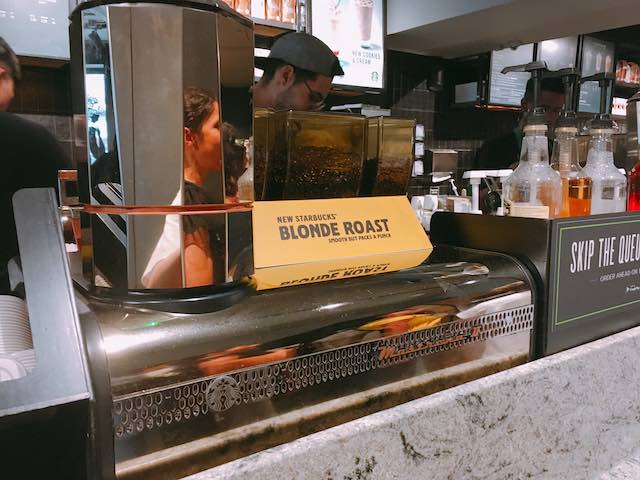 イギリス・ロンドンスタバ限定タンブラー・マグカップなどのグッズ紹介｜ドリンクのレビューも