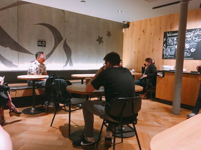 イギリス・ロンドンスタバ限定タンブラー・マグカップなどのグッズ紹介｜ドリンクのレビューも