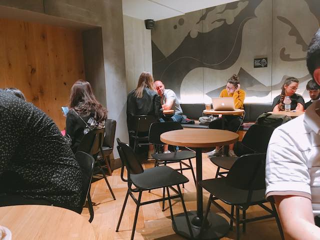 イギリス・ロンドンスタバ限定タンブラー・マグカップなどのグッズ紹介｜ドリンクのレビューも