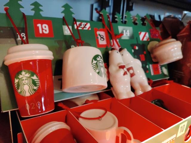 スタバクリスマス2020タンブラー・マグカップなどグッズ最新情報