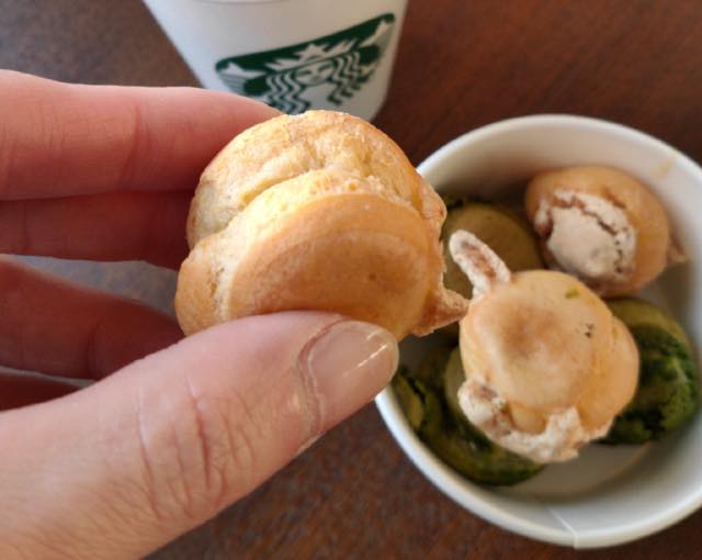 【スタバフード】シューカップ抹茶クリーム＆ホワイトチョコナッツの感想・カロリー・糖質