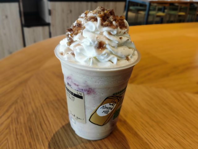 スタバ新作マロンフラペチーノとラテのカスタム、カロリー糖質を紹介